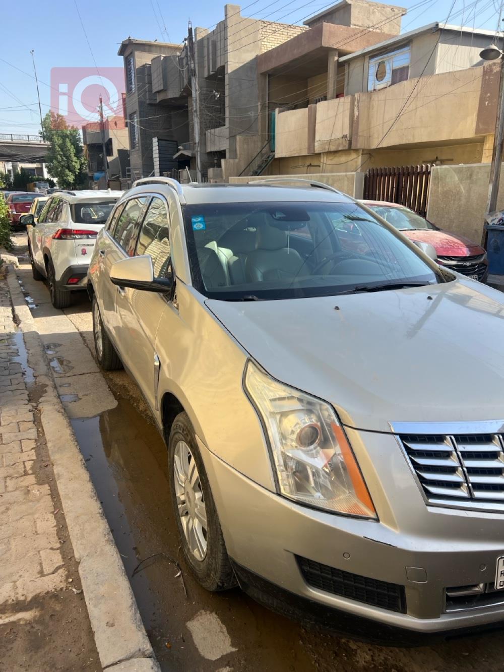 كاديلاك SRX